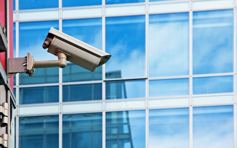 How Commercial Security Cameras Help Prevent Theft and Vandalism